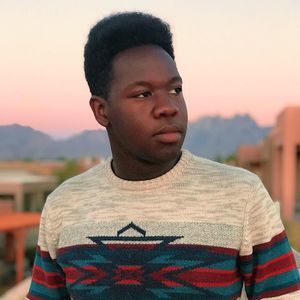 Meet your Posher, Derrick